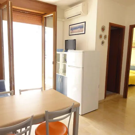 In 37069 Apartment