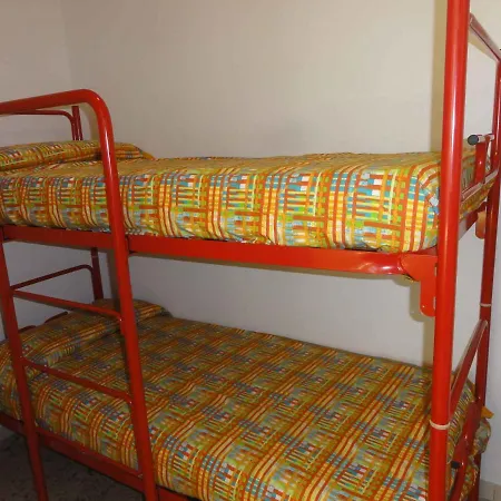 In 37069 Apartment